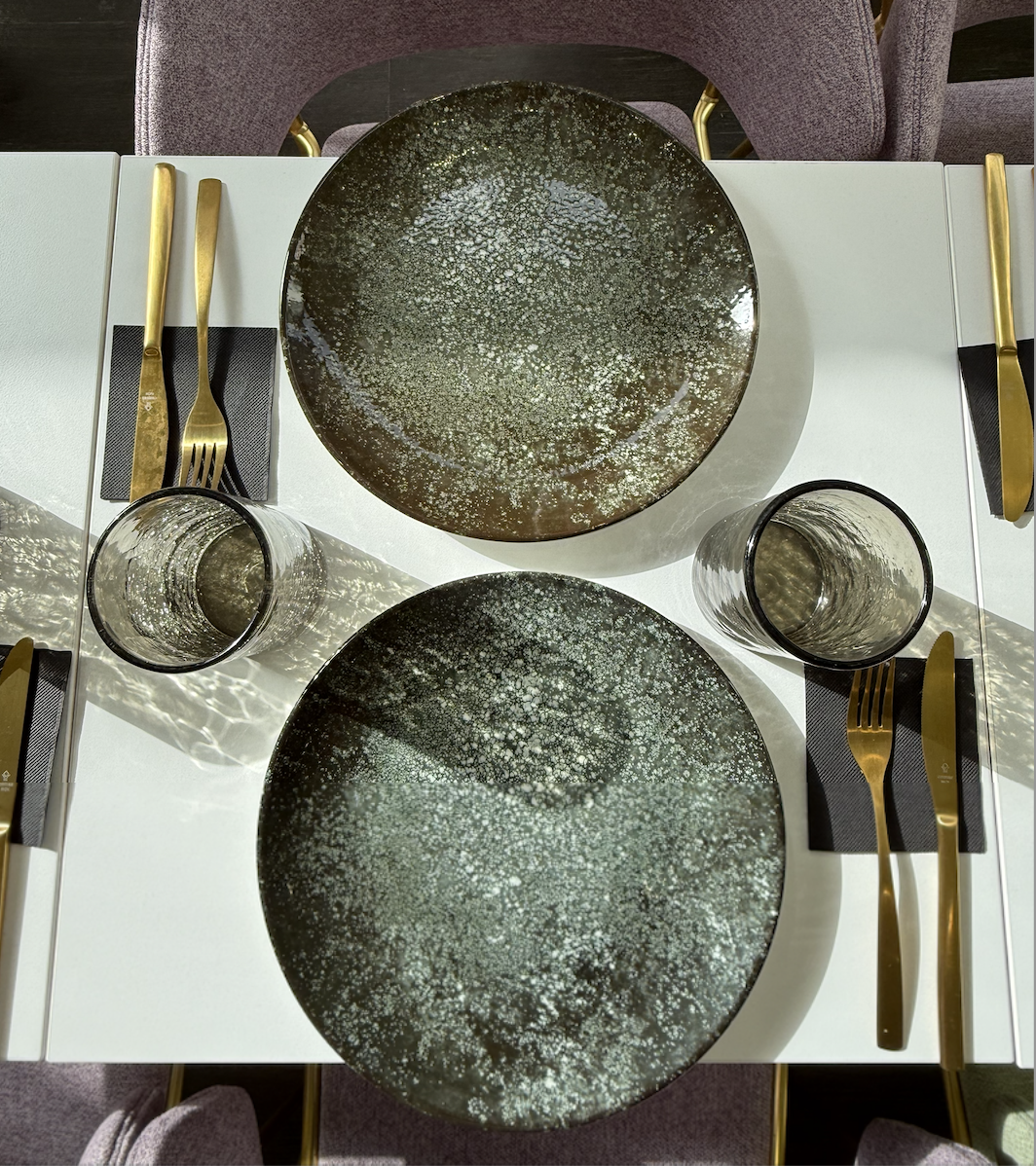 Ambiance intime soirée croissants gourmets — Croix100 Rue d'Arenberg