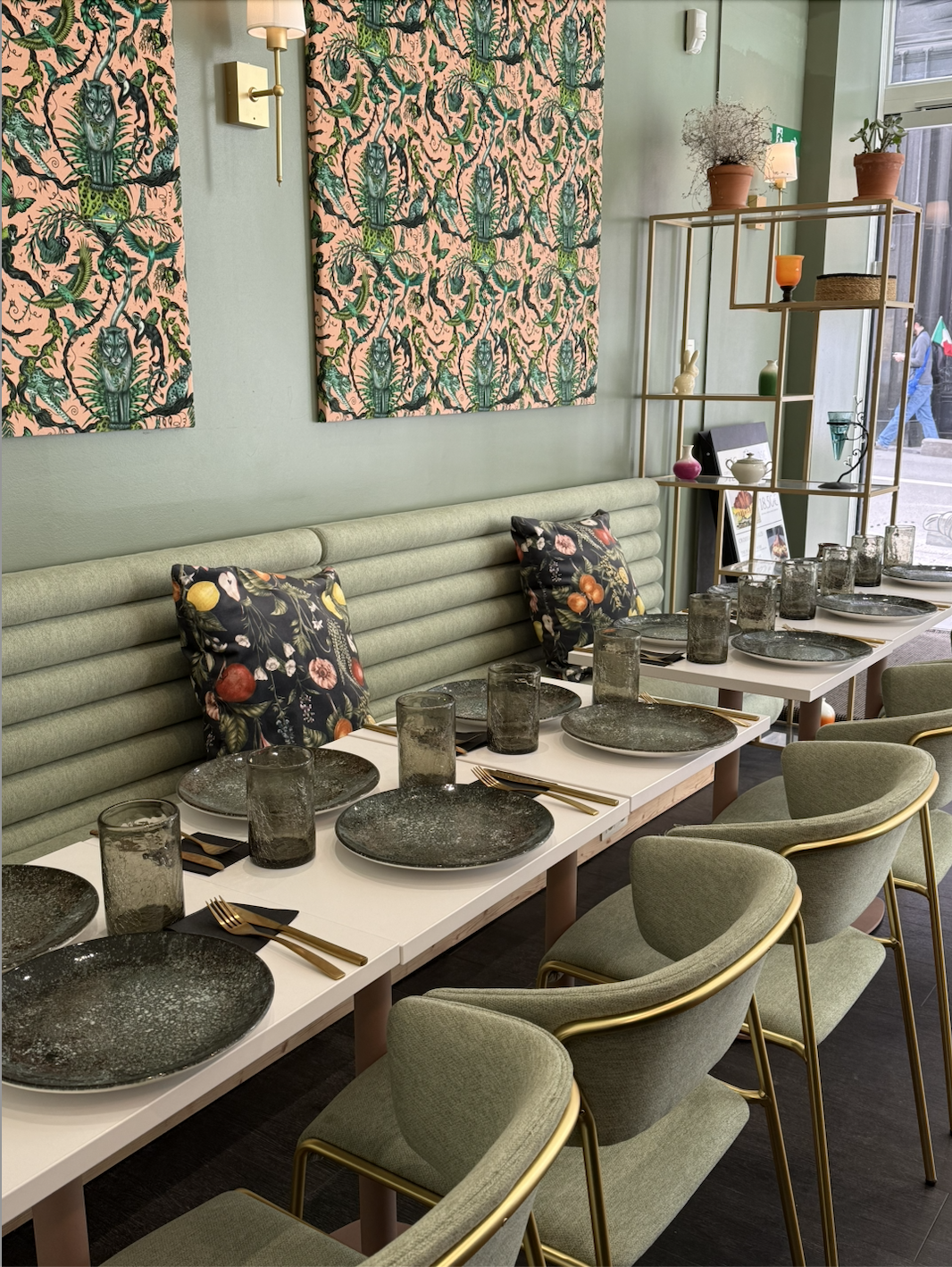 Détail décoration de table privatisation — Croix100 Bruxelles centre