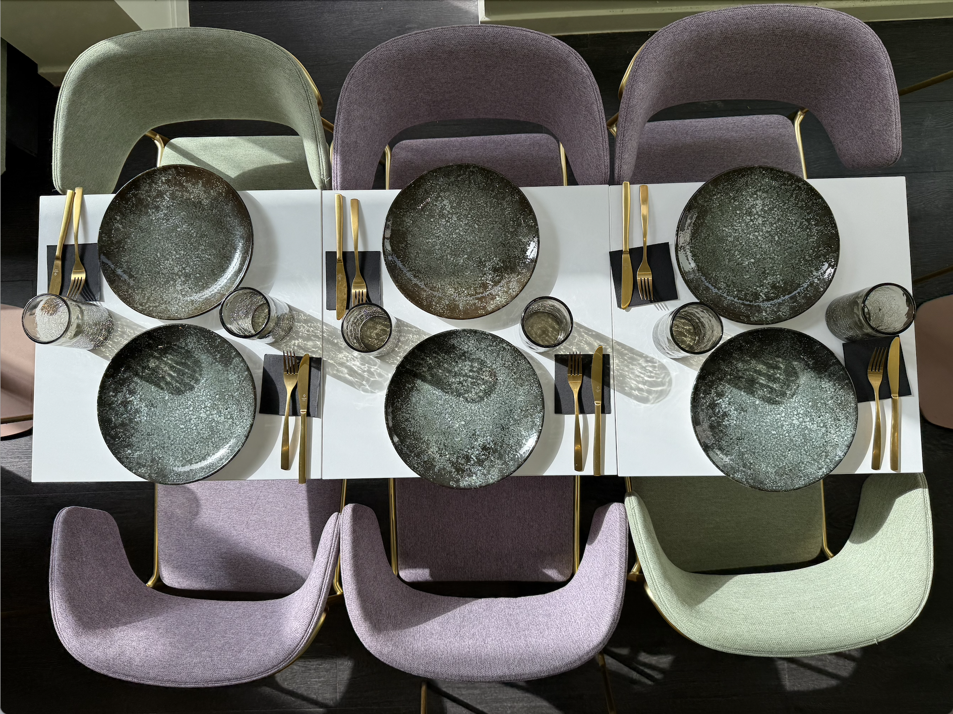 Privatisation de soirée au restaurant Croix100 Bruxelles — croissants gourmets et ambiance raffinée